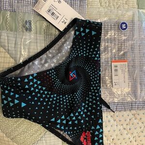 Men’s Arena fire flow swim brief. Size 24